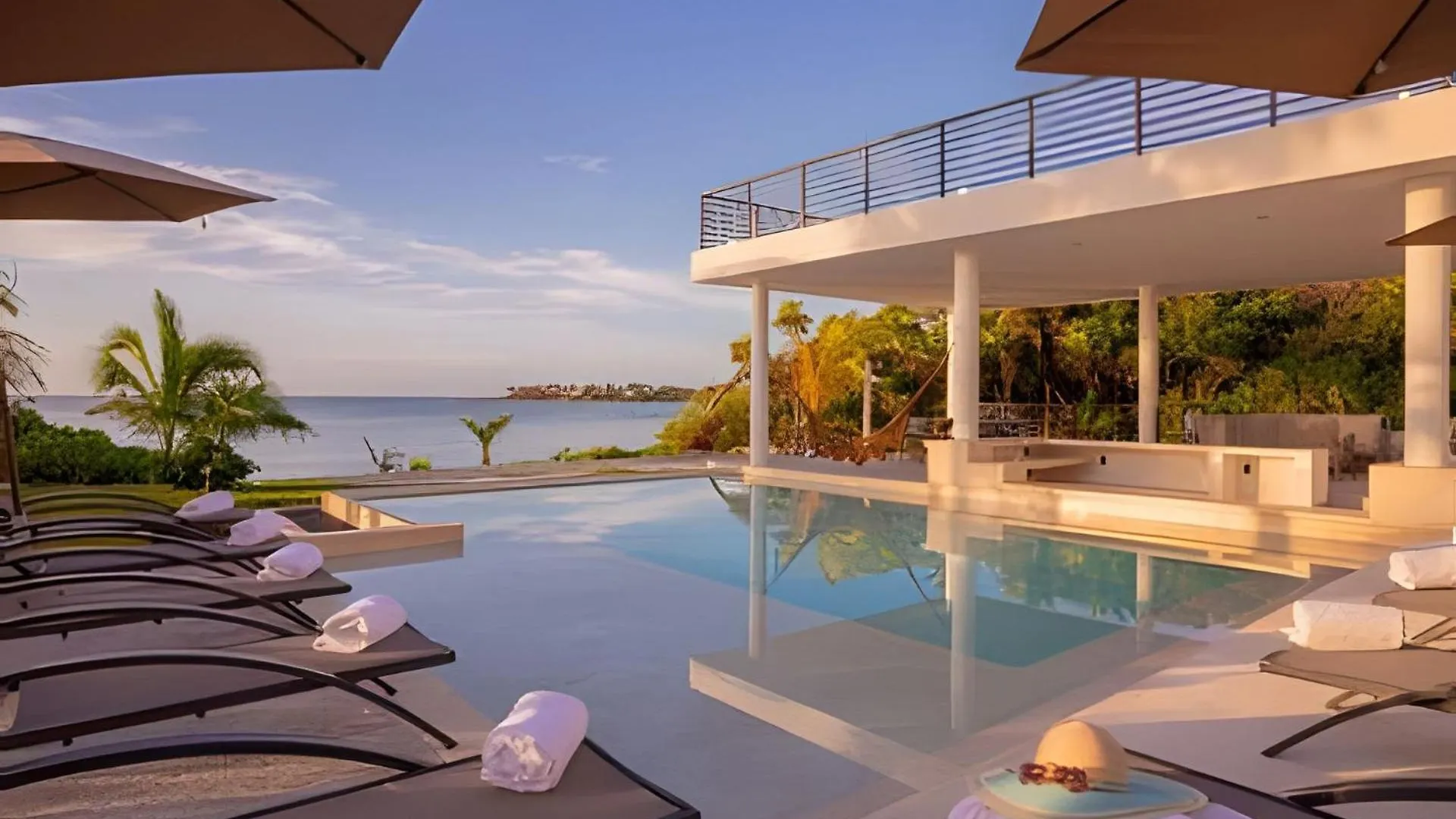 8Bdr Beach Private Chef -Wedding & Retreats /Golf Akumal Casa Milah 0*,  Μεξικό